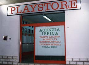 Ingresso PLAYSTORE San Salvo